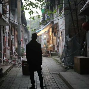 用毛笔刷尿孔不准尿
